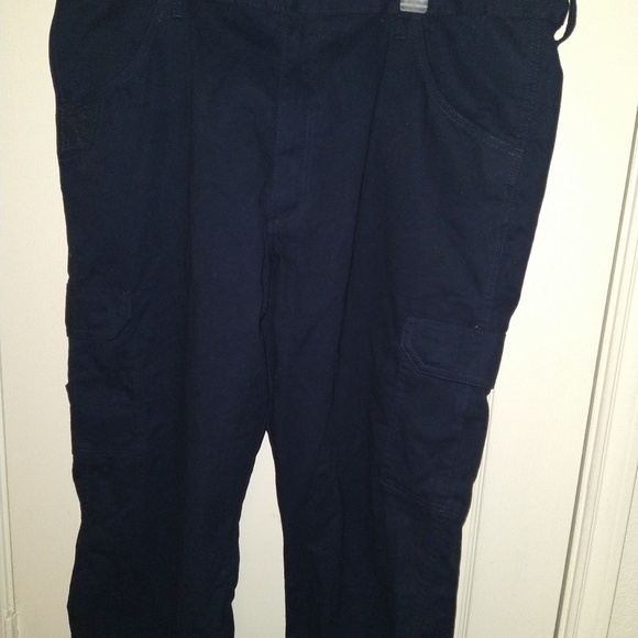 Wrangler Other - Wrangler Workwear Blue Cargo Pants Men's sz 42x30.